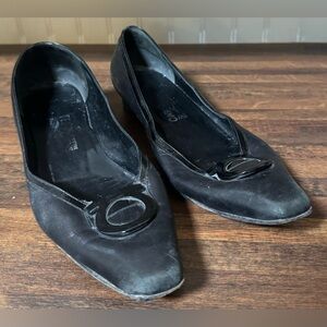 Vintage Salvatore Ferragamo, Women’s Leather Kitten Heels Block Toe Size 9 B